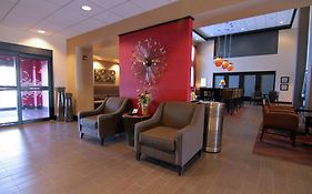 Hampton Inn And Suites Grand Forks